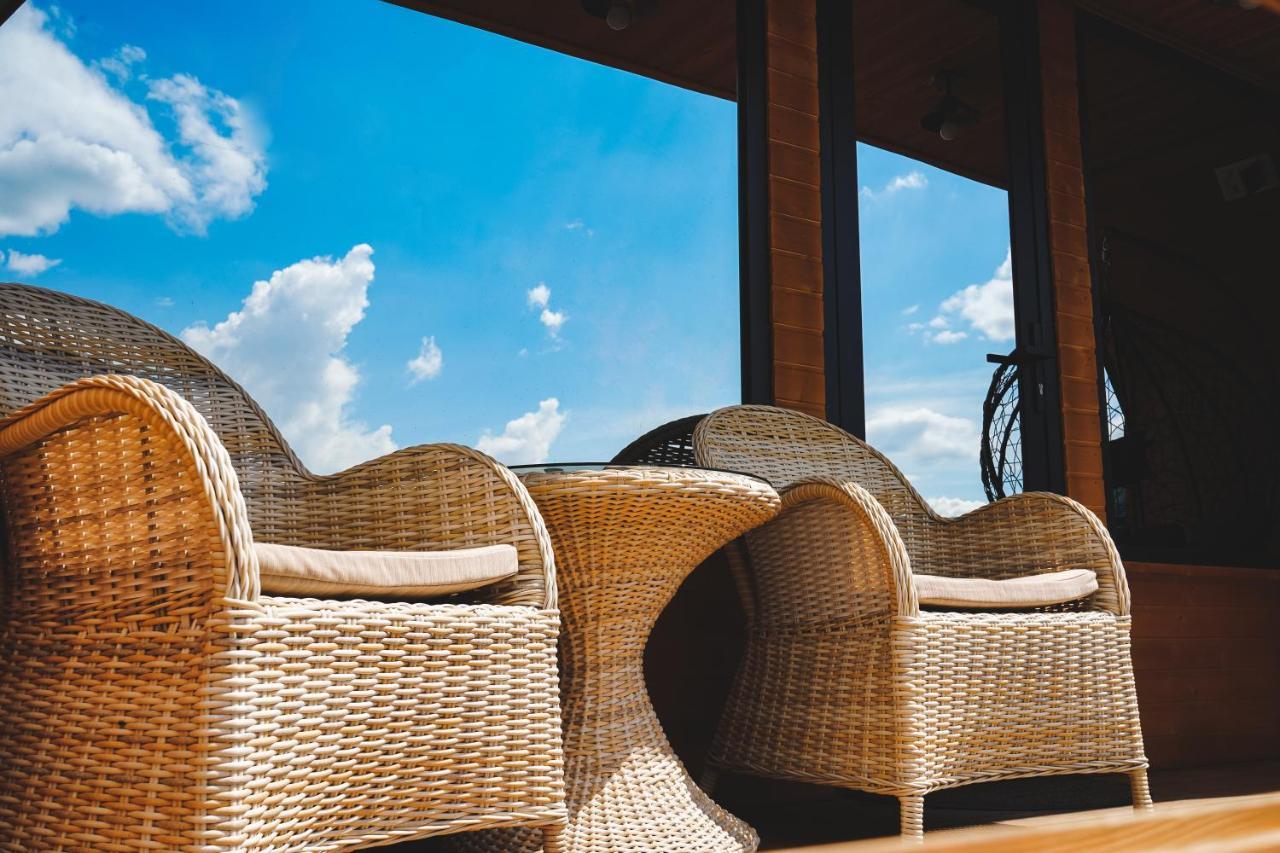 Lonely Mountain Villa Kazbegi Ngoại thất bức ảnh