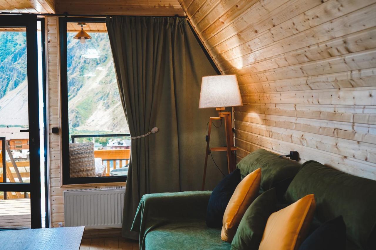 Lonely Mountain Villa Kazbegi Ngoại thất bức ảnh