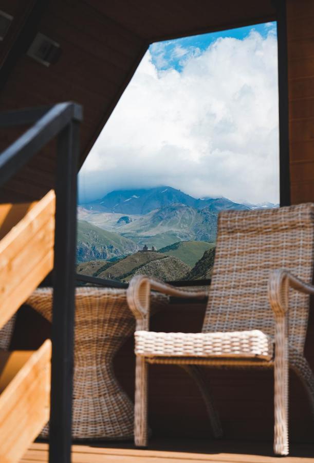 Lonely Mountain Villa Kazbegi Ngoại thất bức ảnh
