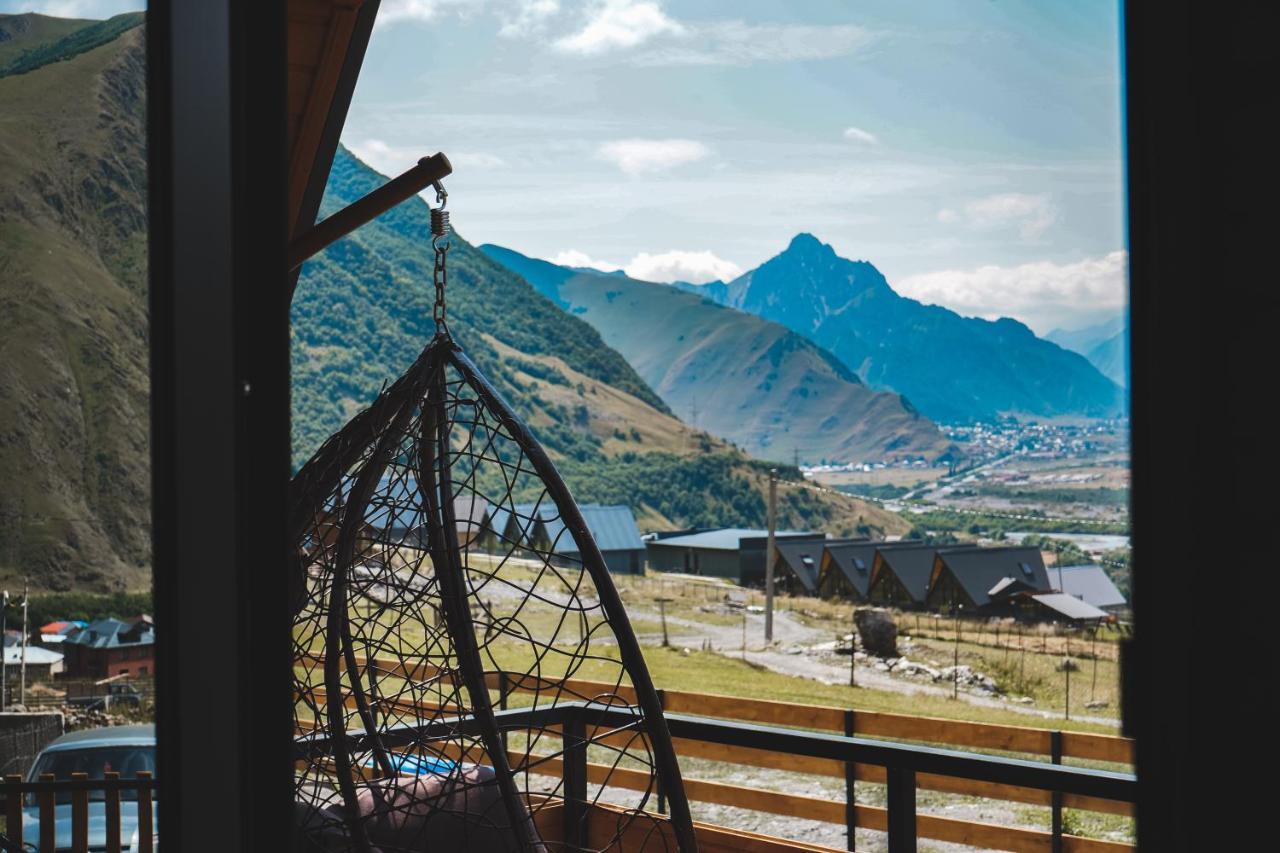 Lonely Mountain Villa Kazbegi Ngoại thất bức ảnh