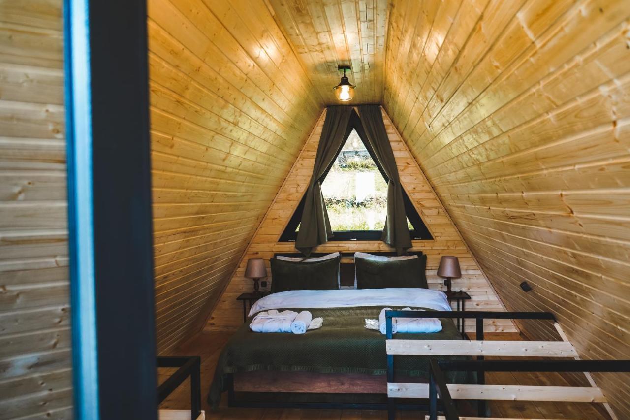 Lonely Mountain Villa Kazbegi Ngoại thất bức ảnh